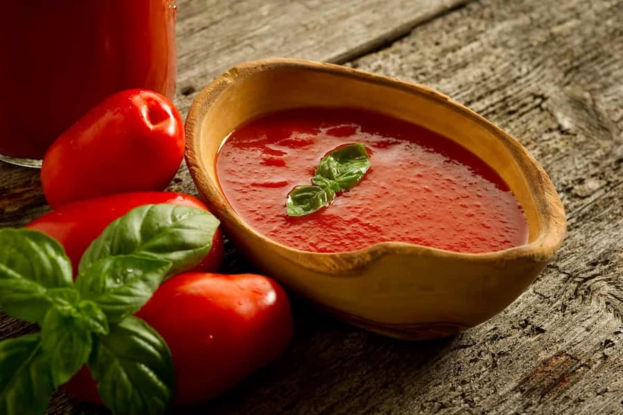 رب گوجه فرنگی خانگی